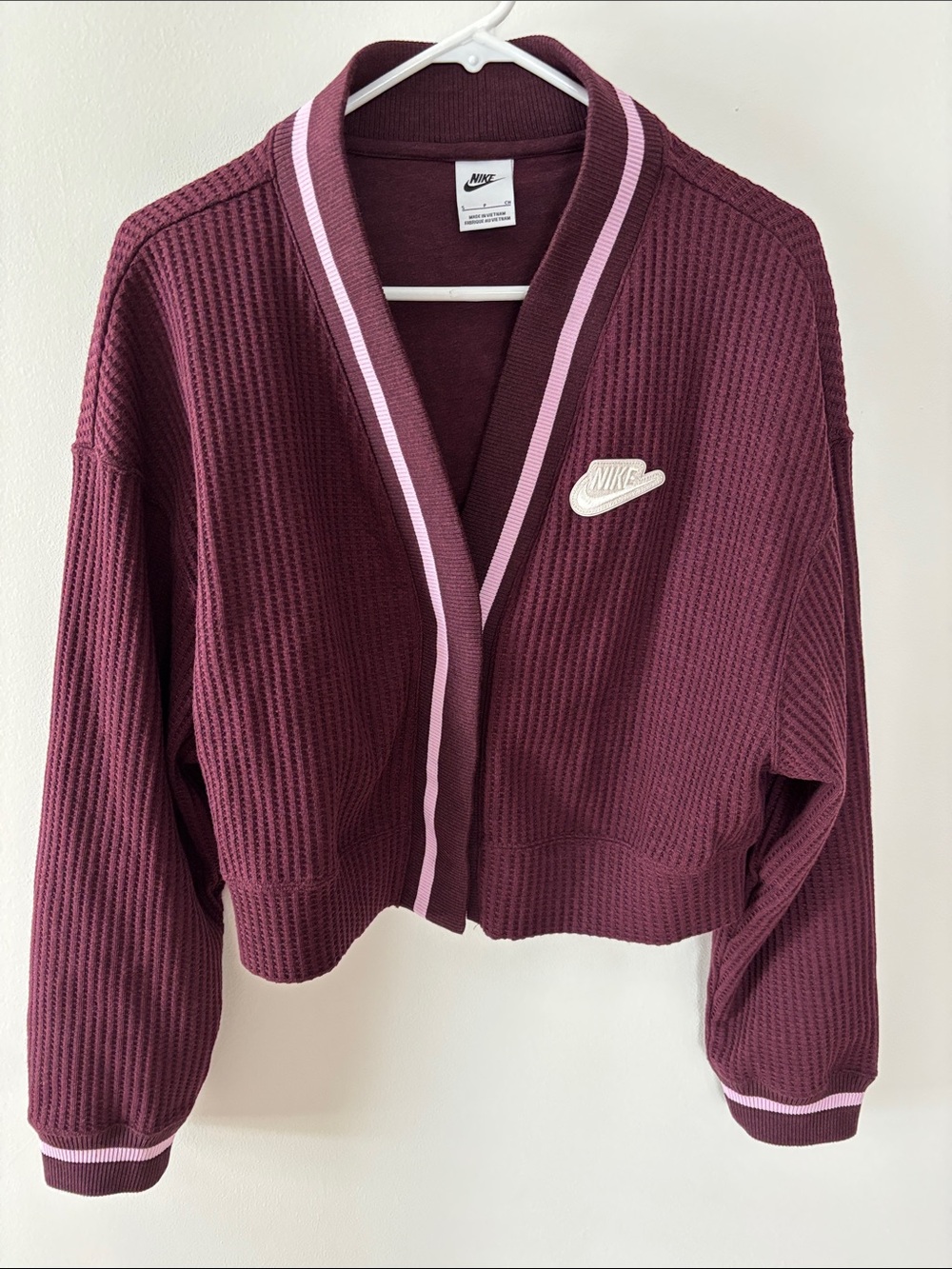 Nike Women's Burgundy Cropped Waffle-Knit Cardigan with Pink Trim